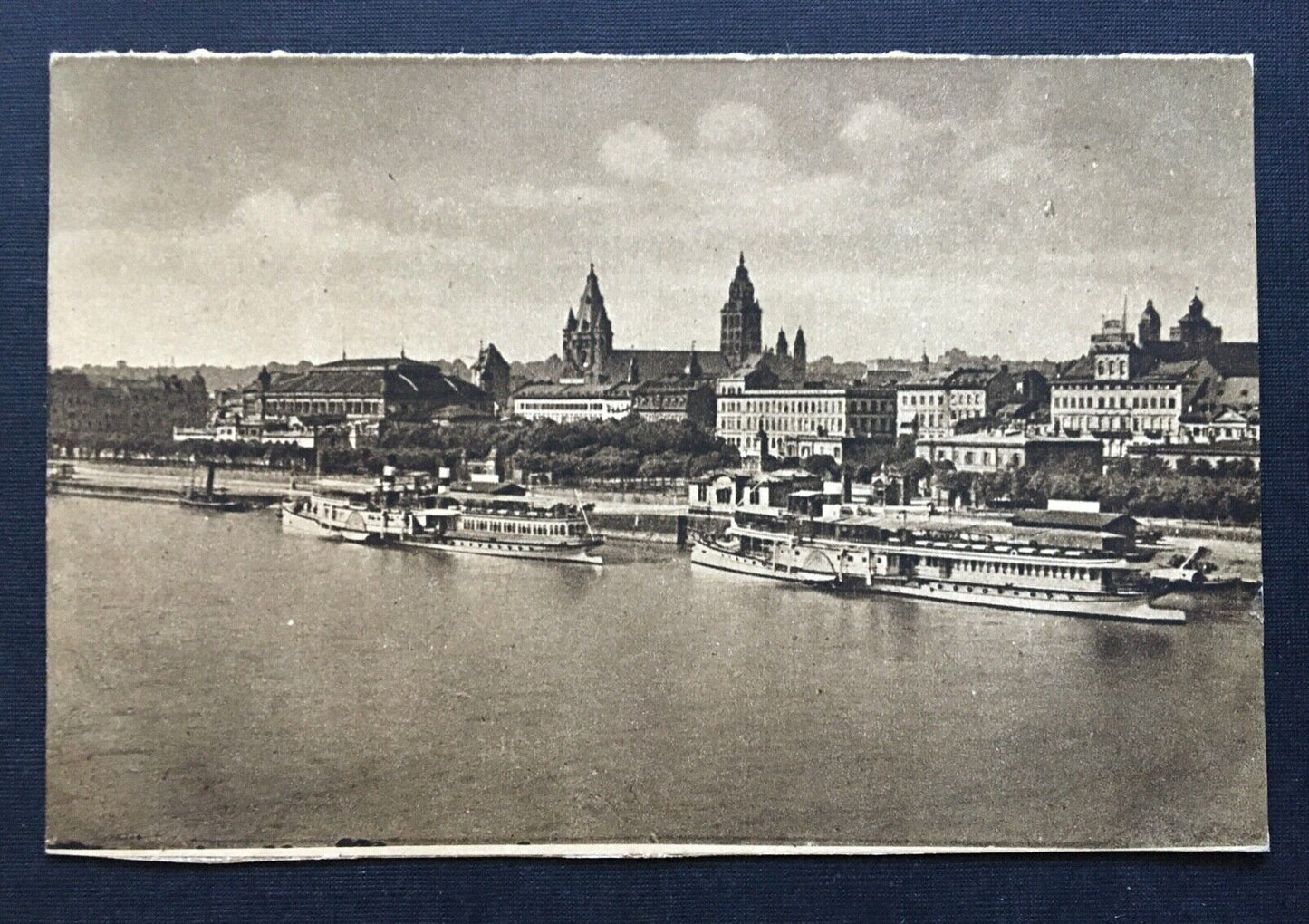 Mainz Rhein Stadthalle Dom Fluss Schiff Rheinland-Pfalz Deutschland 4006531 TH